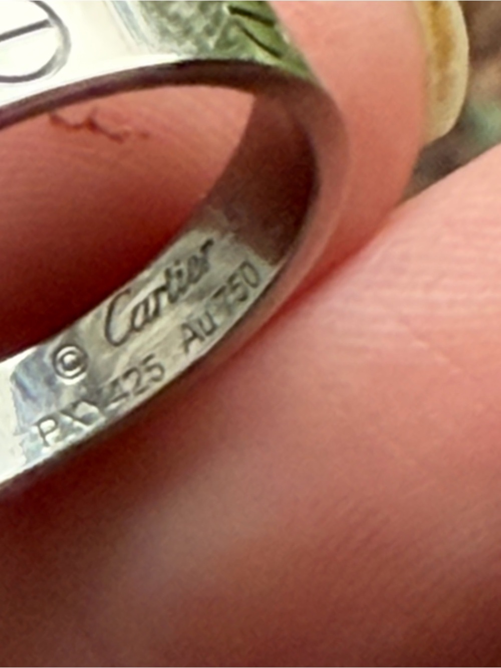 Authentic Cartier LOVE Ring White Gold Size 57 With ring Box and outer box - Picture 6 of 15